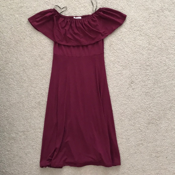 Capella Dresses & Skirts - Strapless Dress Womens Small Red